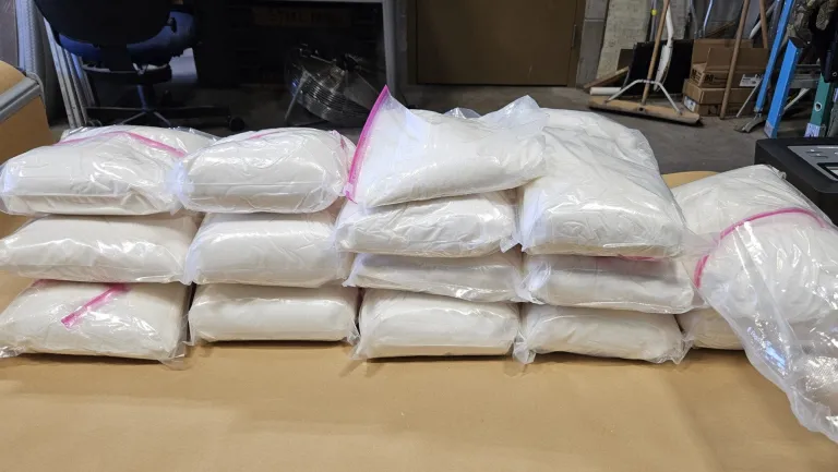 Una parada de tráfico conduce al descubrimiento de casi 100 libras de ketamina