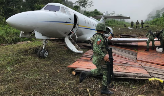 Correos filtrados revelaron un “puente aéreo” narco entre Venezuela y Belice con destino final en Estados Unidos