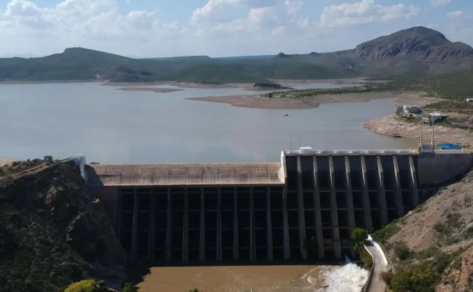 México dice que cumplirá con tratado de agua con EU pese a sequía