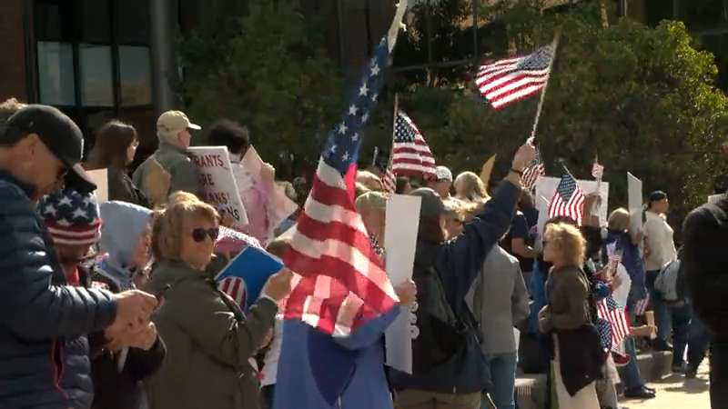 Se llevó a cabo un mitin de ‘No Kings’ en Siouxland