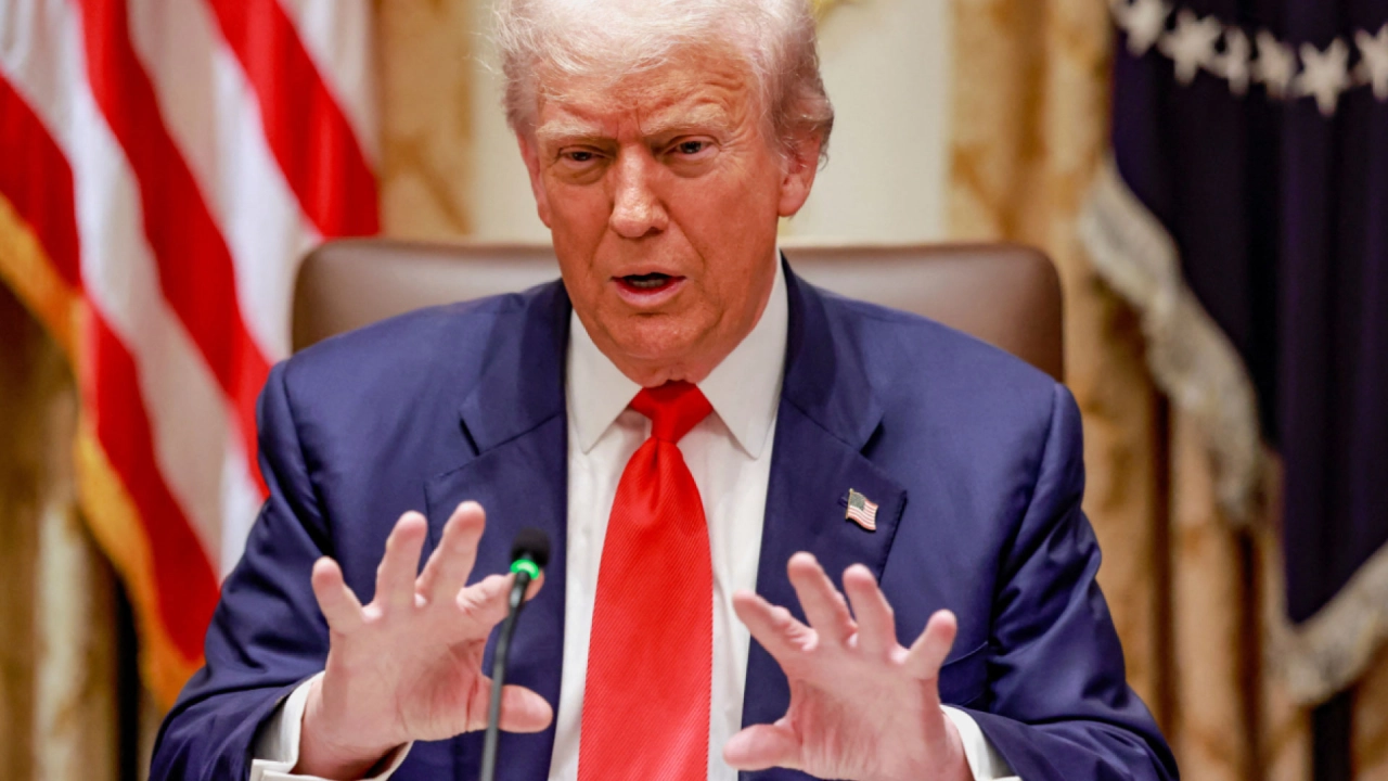 Estadounidenses consideran que el déficit comercial de EU es una emergencia económica