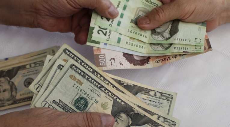 ¿Efecto Trump? Remesas ligan 6 meses en números ‘rojos’: Caen 5.5% de enero a septiembre de 2025