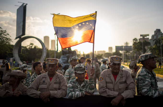 “Resistencia y anarquización”: cómo es el plan de Maduro ante un eventual ataque que sus propios militares admiten que no podrían repeler