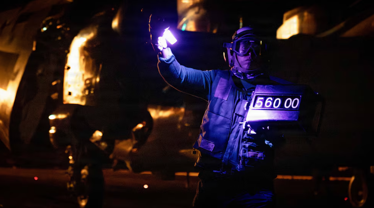 Estados Unidos realizó un entrenamiento nocturno de desembarco con el apoyo del USS Gerald R. Ford en el Mar Caribe