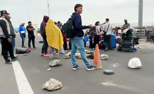 Perú declarará estado de emergencia en sus fronteras para evitar ingreso descontrolado de migrantes desde Chile