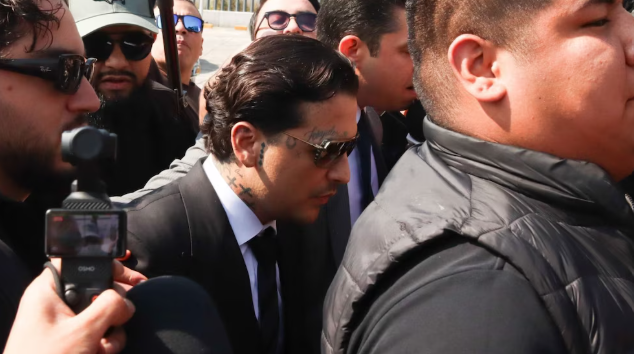 Christian Nodal en riesgo de volver a juicio: Universal Music interpone apelación y reabre disputa legal