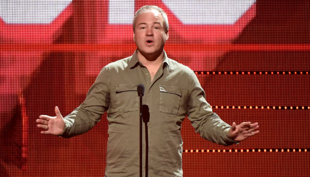 Así fue el accidente en el que murió Vince Zampella: el creador de “Call of Duty” estrelló su Ferrari roja