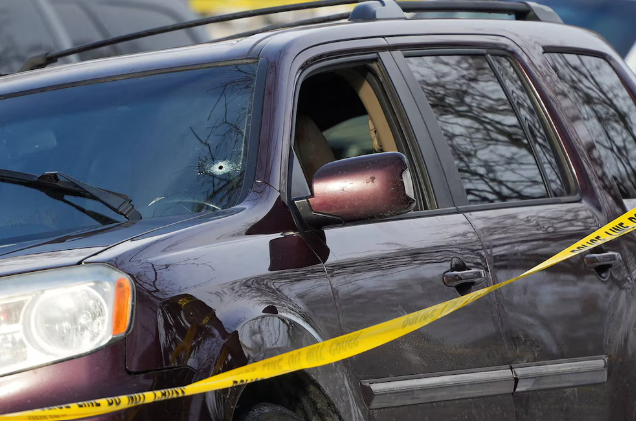 Conmoción en Minneapolis: un agente de inmigración mató a una mujer en un operativo