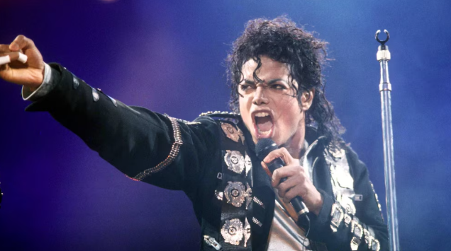 Noches de insomnio y llamadas en la madrugada: un amigo íntimo de Michael Jackson revela cómo fueron los últimos días del rey del pop