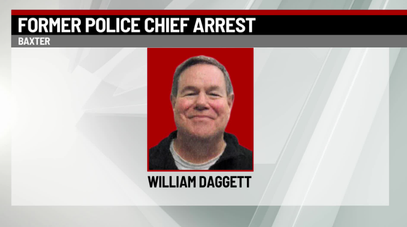 Documentos judiciales: Exjefe de policía de Iowa acusado de facturación duplicada en dos ciudades