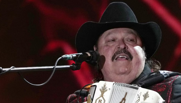 Ramón Ayala y su hijo enfrentan demanda civil y acusaciones de supuesto asalto sexual en EEUU