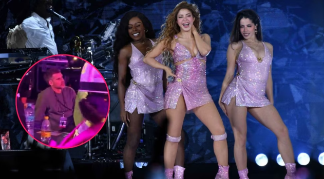 Captan a Antonio de la Rúa escuchando a Shakira en el Zócalo: atento a “Día de enero”, la canción que le escribió