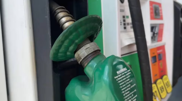 El conflicto con Irán dispara los precios de la gasolina: cuánto pagan los estadounidenses hoy