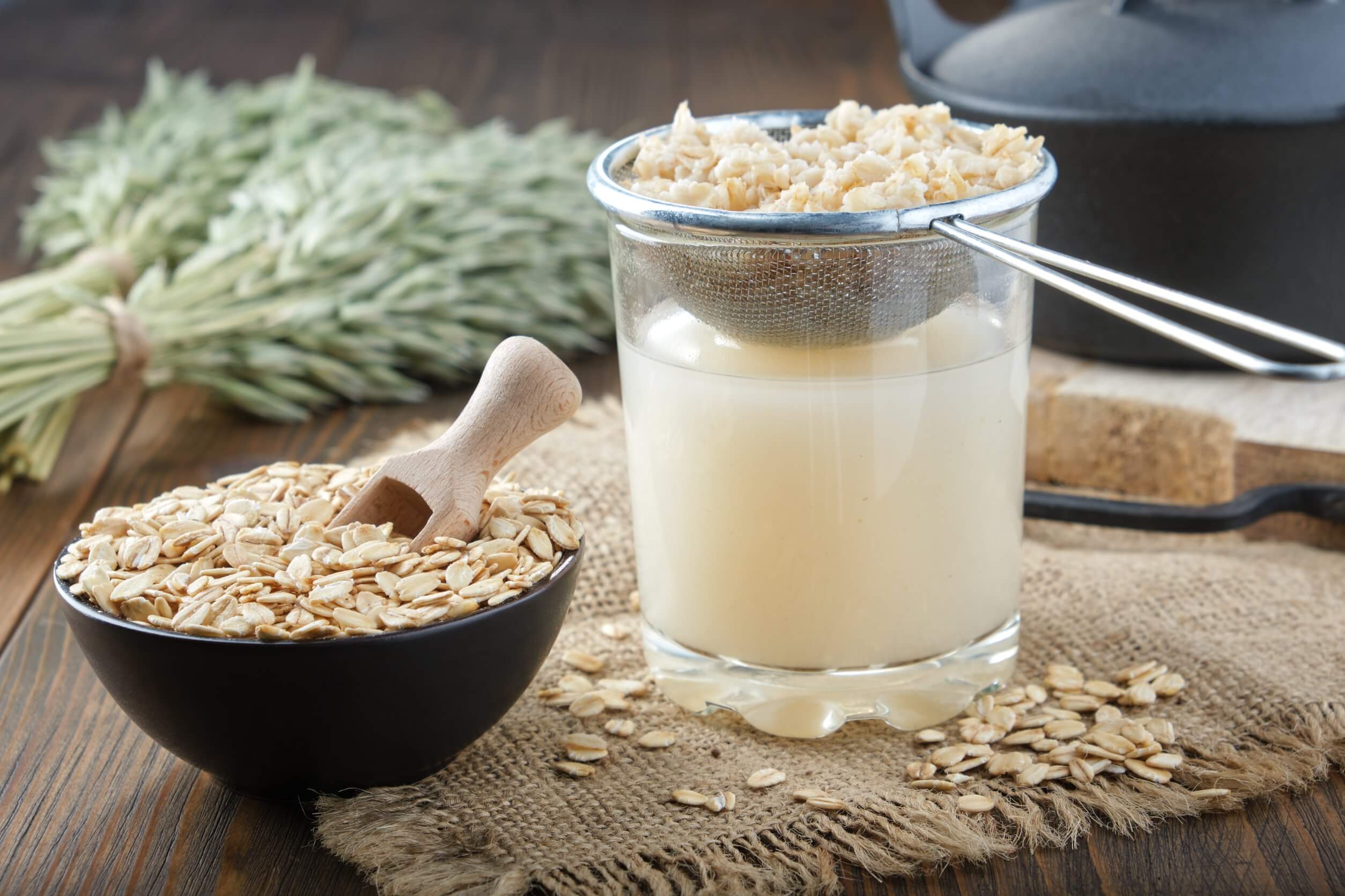¿Qué pasa en tu cuerpo si tomas agua de avena en ayunas?