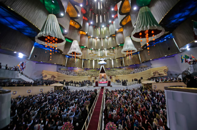 La Luz del Mundo mantiene registro como iglesia en México, pero suspenden licencia como ministro de Nassón Joaquín García