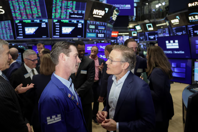 Wall Street volvió a cerrar en máximos históricos tras el anuncio de la apertura del estrecho de Ormuz