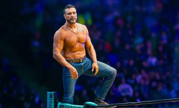 Alberto del Río reaparece tras salir de prisión y desata polémica en redes al promocionar evento de Lucha Libre