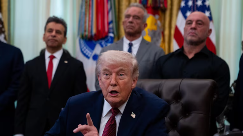 Trump volvió a llamar a un cambio de régimen en Irán: “Si los nuevos líderes son inteligentes, pueden tener un gran futuro”