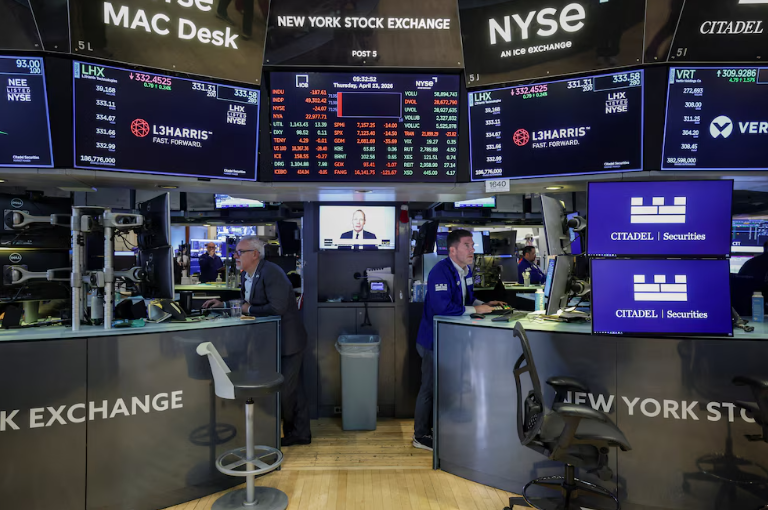 Los principales índices de Wall Street cerraron en máximos históricos impulsados por las tecnológicas y las negociaciones en Medio Oriente