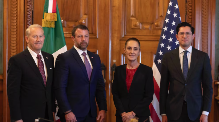 Sheinbaum insiste en que tropas extranjeras no pueden operar en México: detalla colaboración con secretario de Seguridad de EEUU