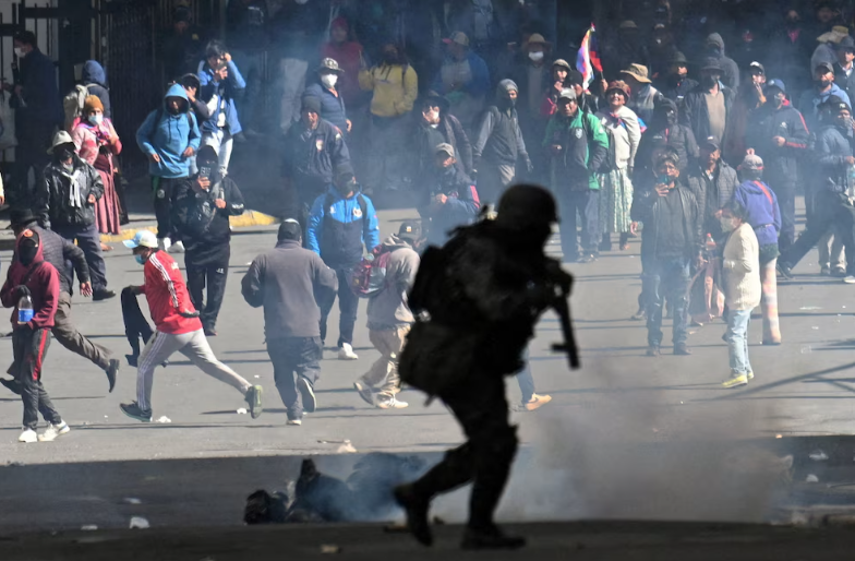 Tensión en Bolivia: partidarios de Evo Morales reactivaron las protestas en el bastión cocalero del país