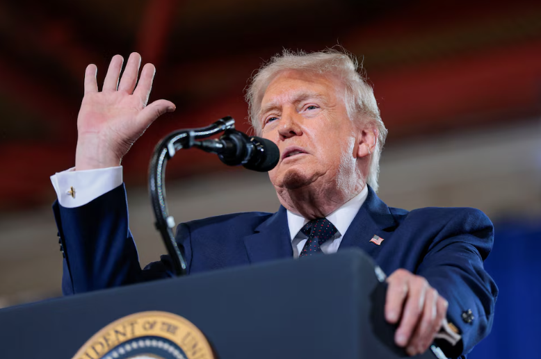 Trump exigió que Irán acepte sus términos y dijo que tomará una decisión final en breve: “Me reuniré ahora en la Sala de Situación”