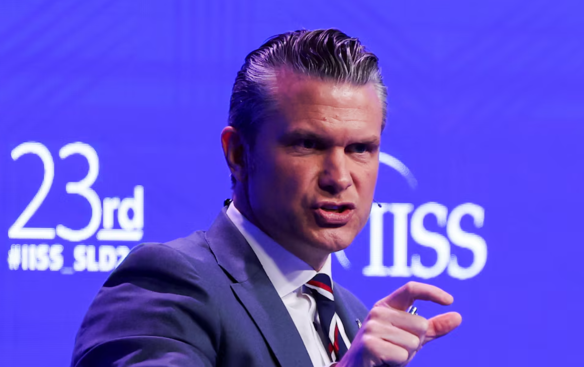Pete Hegseth afirmó que EEUU tiene las reservas necesarias para enfrentarse a Irán si no se alcanza un acuerdo de paz