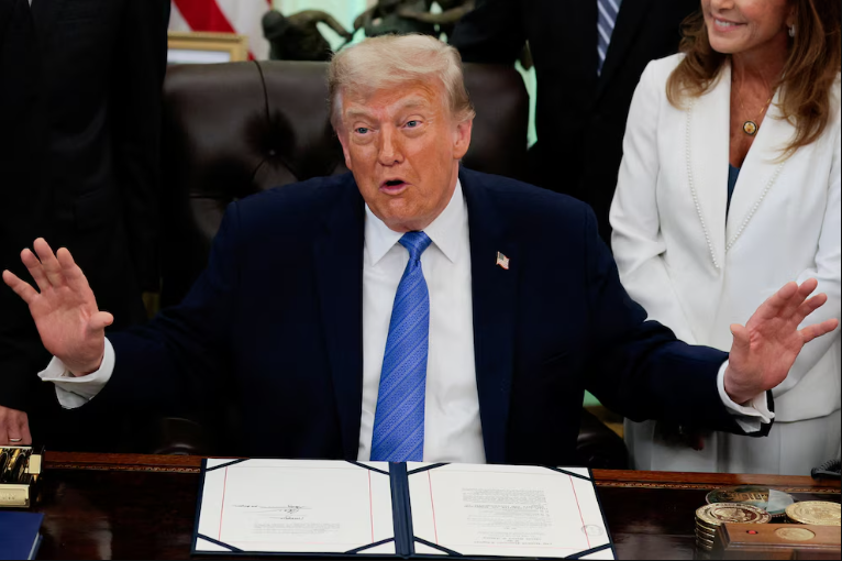 Donald Trump anunció que EEUU atacará a Irán con “mucha fuerza” este jueves: “Tomaremos la isla de Kharg” Donald Trump anunció que EEUU atacará a Irán con “mucha fuerza” este jueves: “Tomaremos la isla de Kharg”