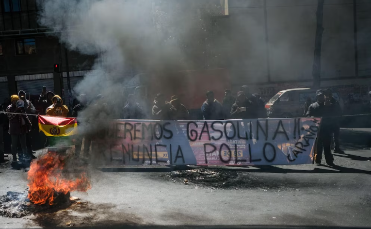 El costo de los conflictos en Bolivia: un país más pobre, más dividido y con un nuevo mapa de poder El costo de los conflictos en Bolivia: un país más pobre, más dividido y con un nuevo mapa de poder