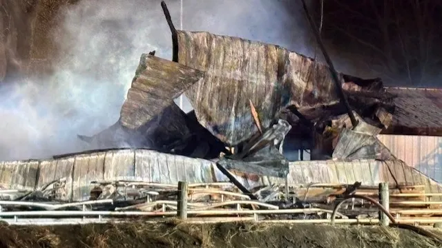 El sospechoso de incendio provocado en el recinto ferial del condado de Monona ahora enfrenta cargos federales El sospechoso de incendio provocado en el recinto ferial del condado de Monona ahora enfrenta cargos federales