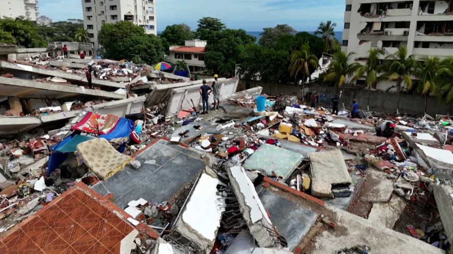 La falta de comida y techo agobia a los sobrevivientes de los terremotos en Venezuela