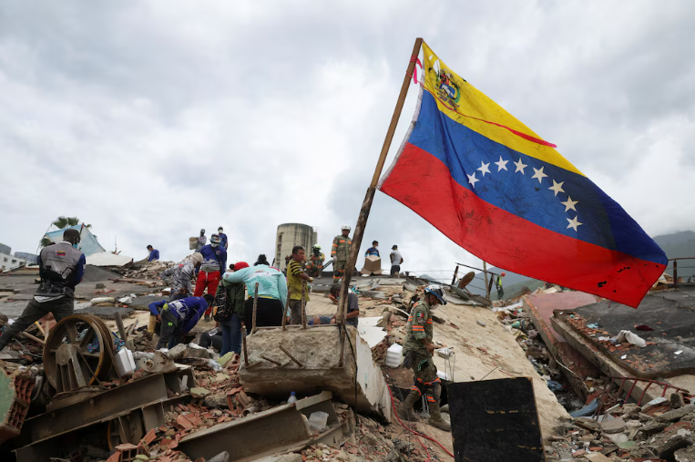El Gobierno de Venezuela elevó a 2.645 la cifra de muertos por el doble terremoto El Gobierno de Venezuela elevó a 2.645 la cifra de muertos por el doble terremoto