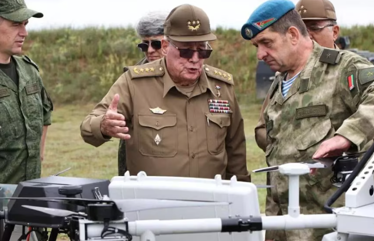 Trump informó que EEUU investiga la posible presencia de drones iraníes en Cuba: “Si los tienen, nos encargaremos de ello en breve” Trump informó que EEUU investiga la posible presencia de drones iraníes en Cuba: “Si los tienen, nos encargaremos de ello en breve”
