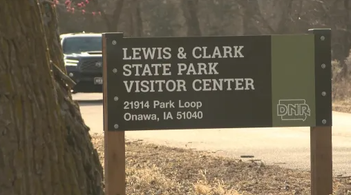 Lewis y Clark Park reabrirán tras la remoción de árboles Lewis y Clark Park reabrirán tras la remoción de árboles