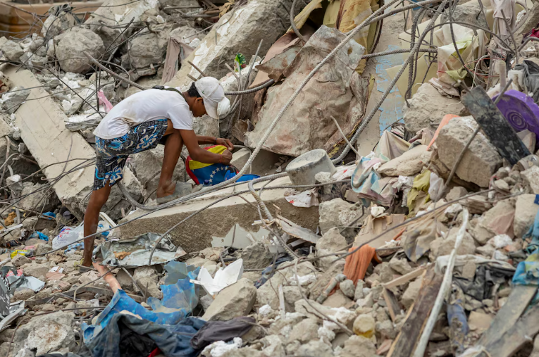 Aumentaron a 5.119 los muertos tras el doble terremoto en Venezuela Aumentaron a 5.119 los muertos tras el doble terremoto en Venezuela