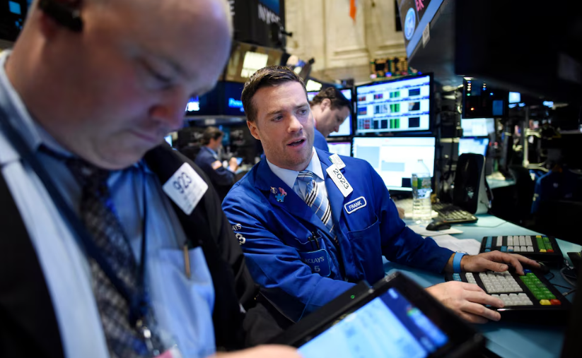 El S&P 500 cae en Wall Street por la tensión en Oriente Medio y la antesala de balances tecnológicos