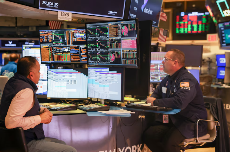 El millonario costo de la IA: cómo IBM y Tesla impactan en la caída de acciones en Wall Street