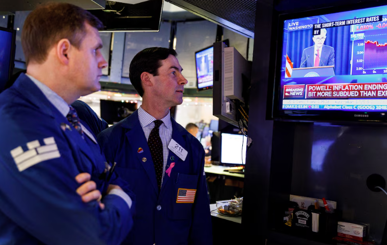 Wall Street cerró en rojo tras la decisión de la Reserva Federal Wall Street cerró en rojo tras la decisión de la Reserva Federal