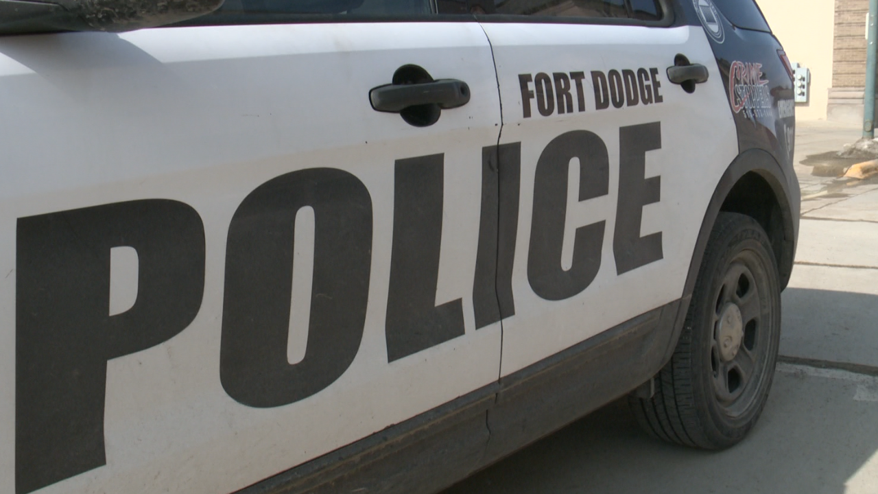 Sospechoso arrestado tras tiroteo fatal en Fort Dodge, informe policial Sospechoso arrestado tras tiroteo fatal en Fort Dodge, informe policial