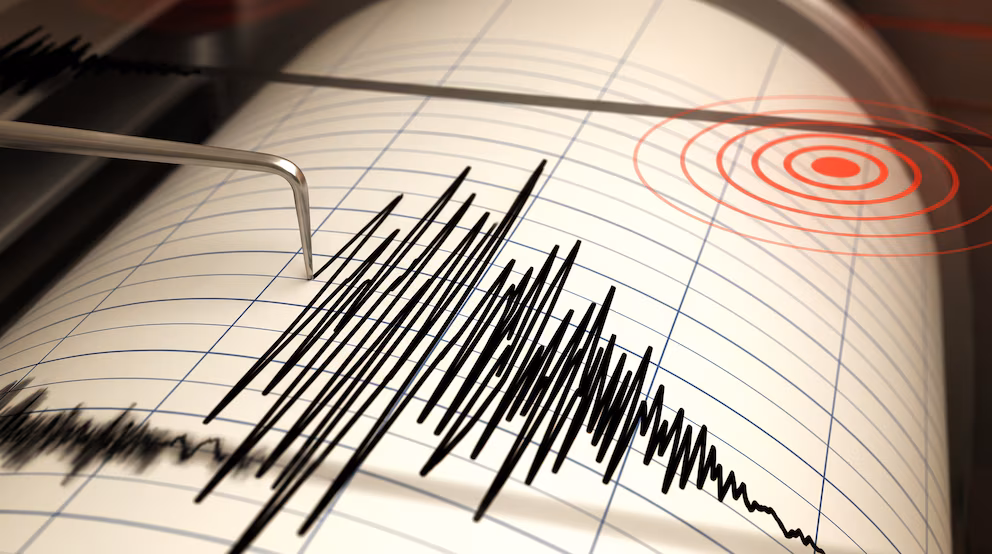 Dos fuertes sismos sacuden Costa Rica la madrugada de este lunes y provocan más de 30 réplicas