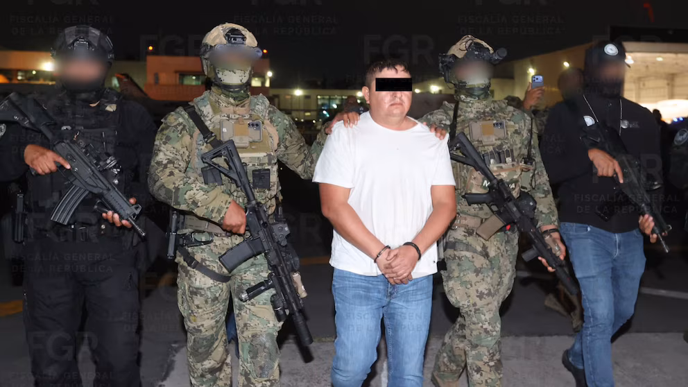 Detenido en República Checa es ahijado de “El Jardinero”: buscaba hacer trueque de armas por droga para el CJNG Detenido en República Checa es ahijado de “El Jardinero”: buscaba hacer trueque de armas por droga para el CJNG