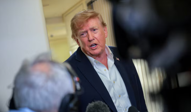 Trump denunció una “conspiración” contra la IA y aseguró que solo China se beneficiaría de frenarla