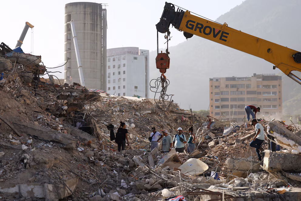 Venezuela firmó un contrato con una empresa de EEUU para remover toneladas de escombros tras los terremotos