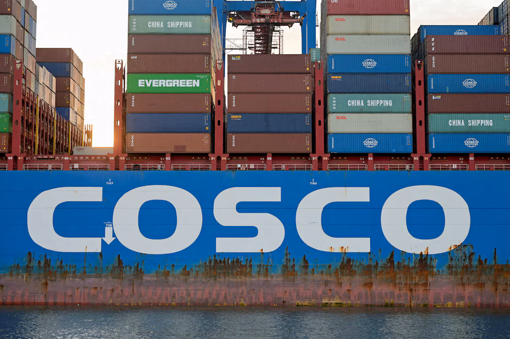 Alemania bloquea la compra de una empresa a la china COSCO por riesgos para las cadenas de suministro Alemania bloquea la compra de una empresa a la china COSCO por riesgos para las cadenas de suministro
